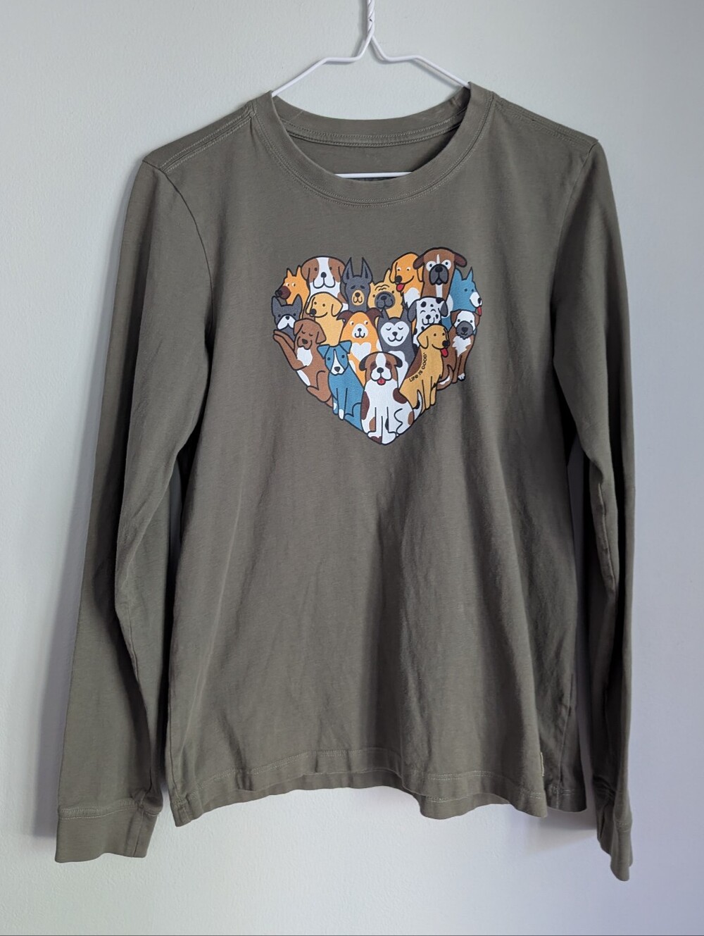 Life is Good Women's Small Heart Of Dogs Olive Green Crusher Tee Long Sleeve